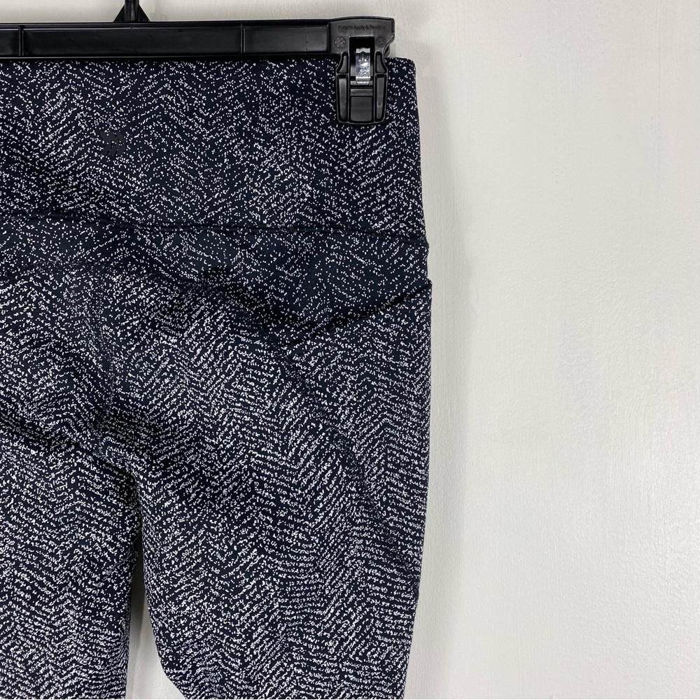 All In Motion Full Length Printed Pattern Stretchy High Waisted Leggings Size XS - Picture 3 of 5